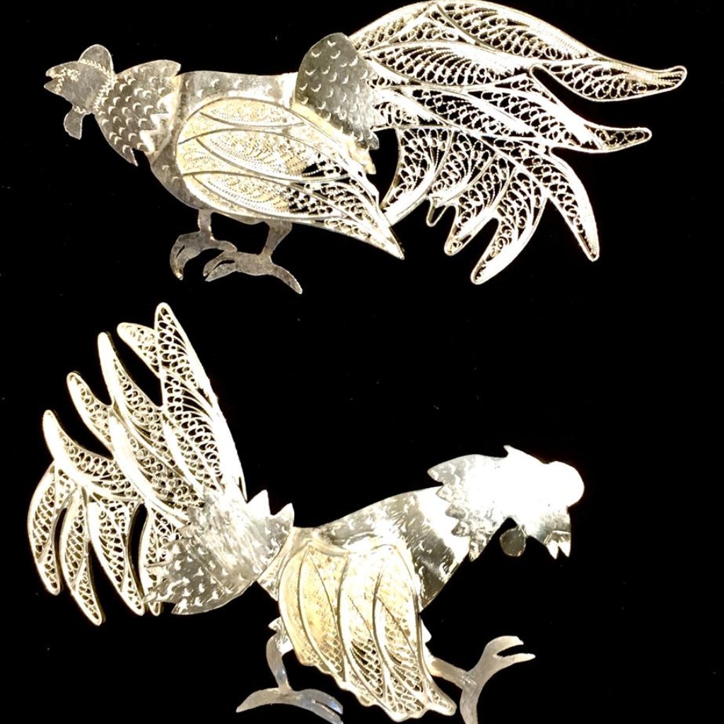 New Peruvian Silver Filigree Handmade Vintage Shape 2 Roosts